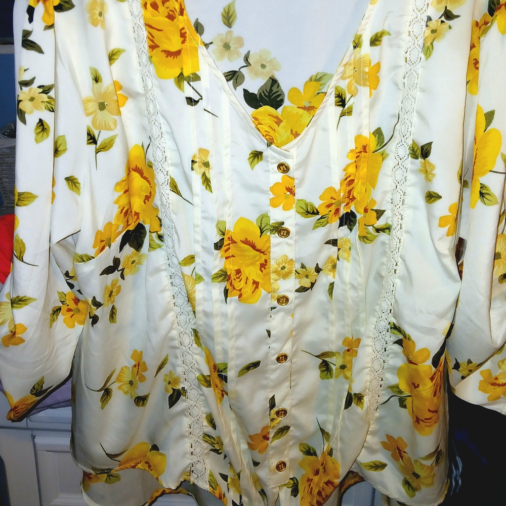 White and Yellow Ruched Ruffled Blouse